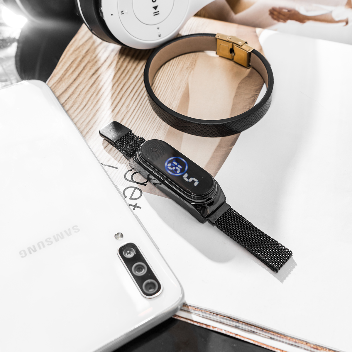 ساعت LED بند فلزی مدل Ruler