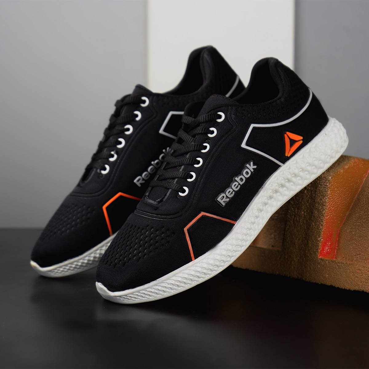 کفش ورزشی Reebok مردانه مدلTinon(T)