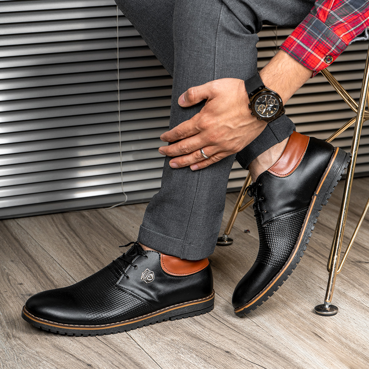 کفش تخت مردانه سوزنی مدل victor