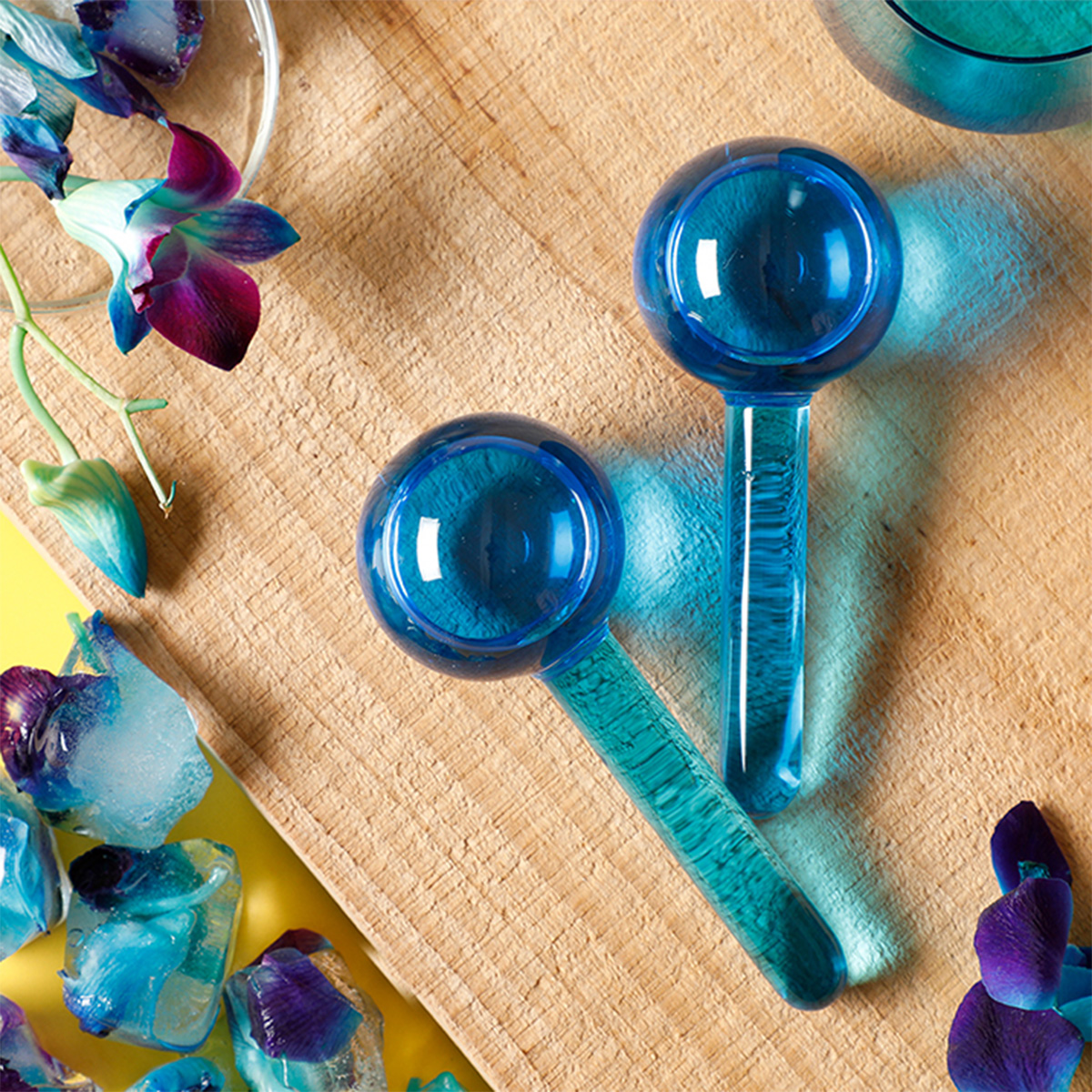 ماساژور دستی صورت مدل گوی یخی