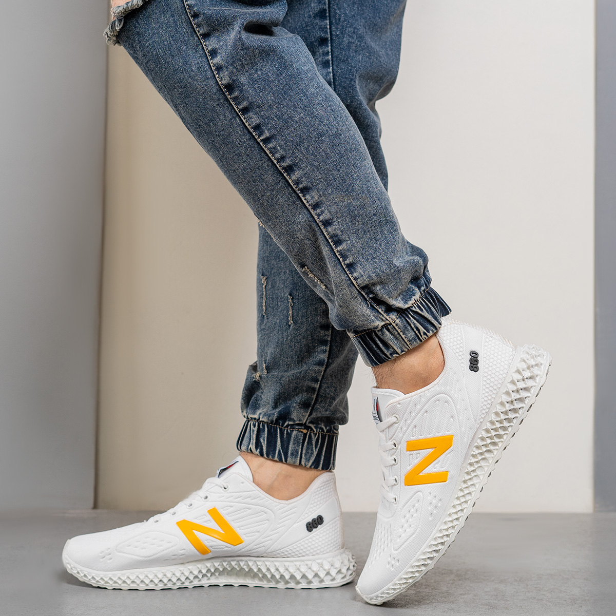 کفش ورزشی (T) نیوبالانس سفید زرد مردانه مدل Mani