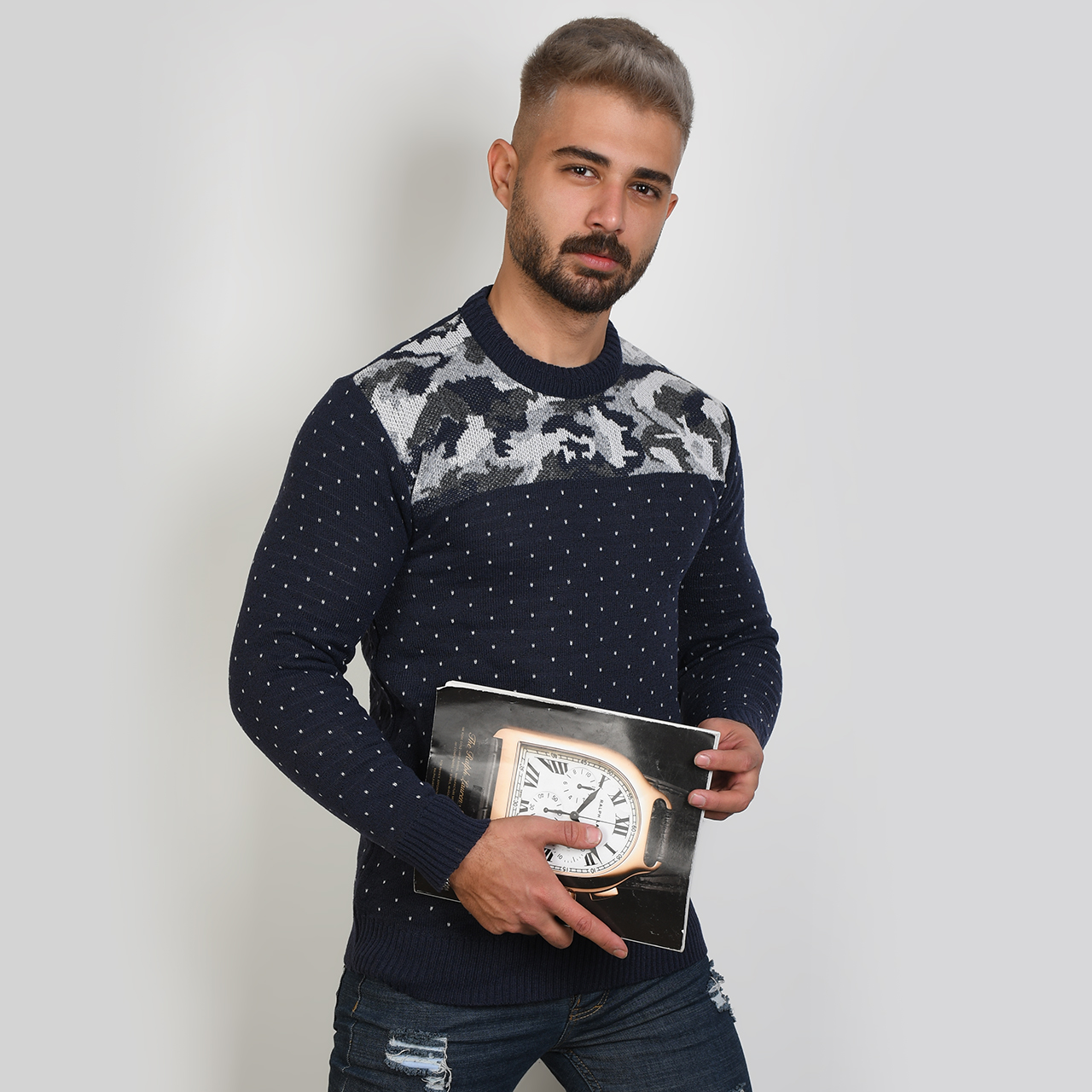 پلیور بافت مردانه سرمه ای طرح چریکی مدلLando