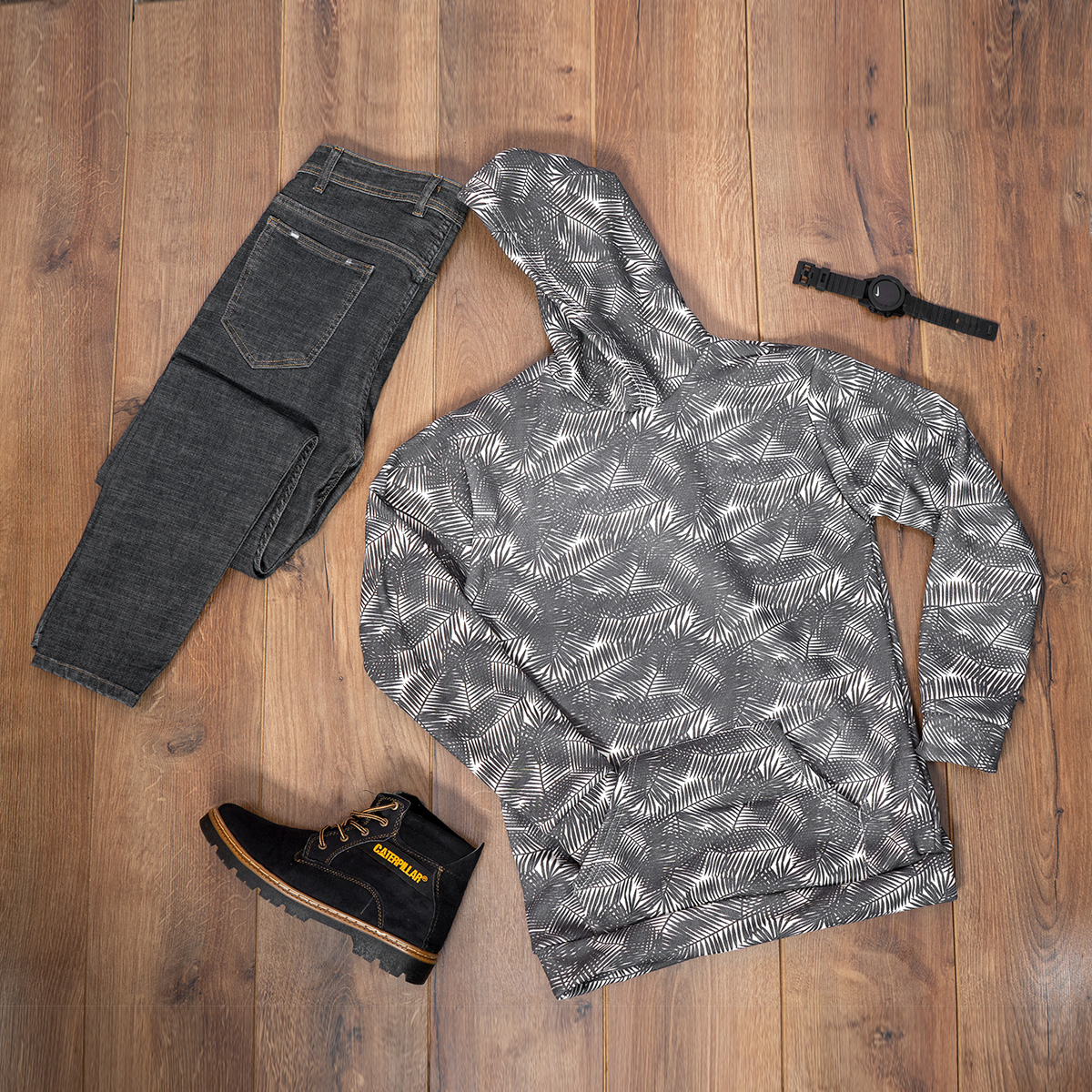 هودی مردانه طرح برگ مشکی مدل Homan