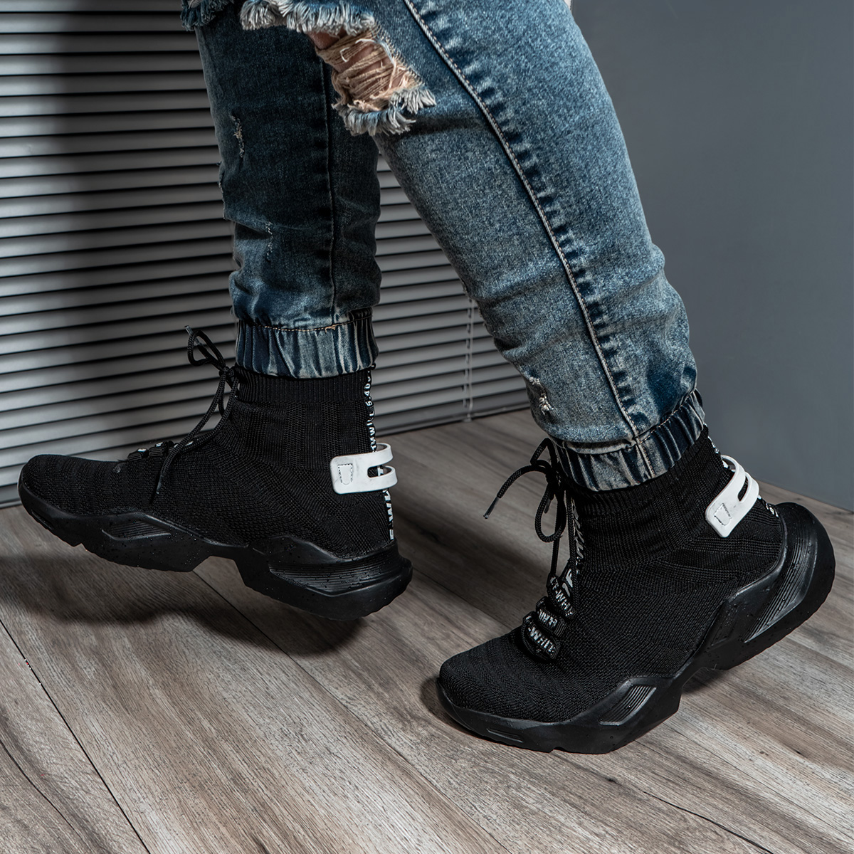 کفش ورزشی ساقدار مردانه مشکی مدلSasan