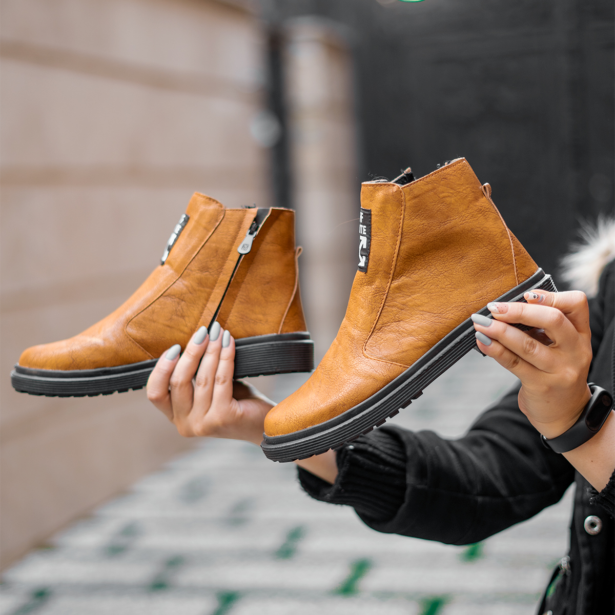 نیم بوت off white دخترانه عسلی مدل Nili