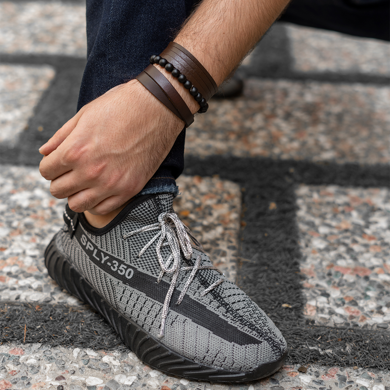 کفش Adidas طوسی مردانه مدل Yeezy 350