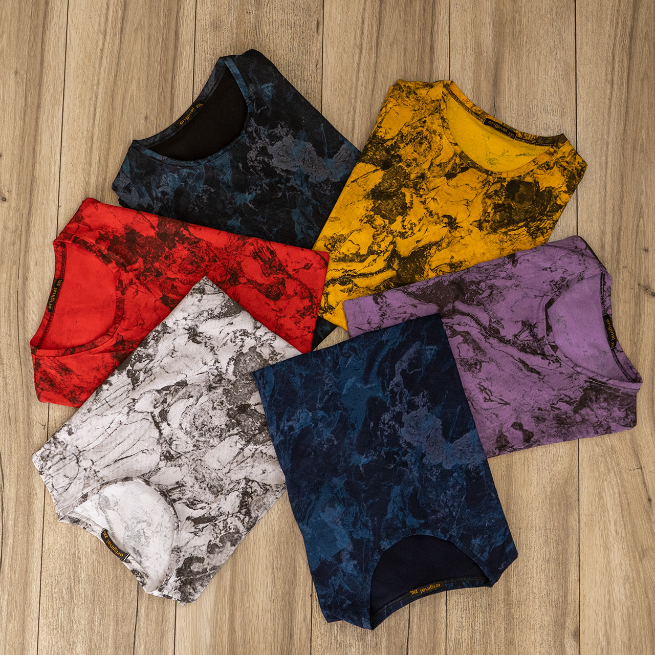 تیشرت مردانه قرمز آبرنگی مدل 61