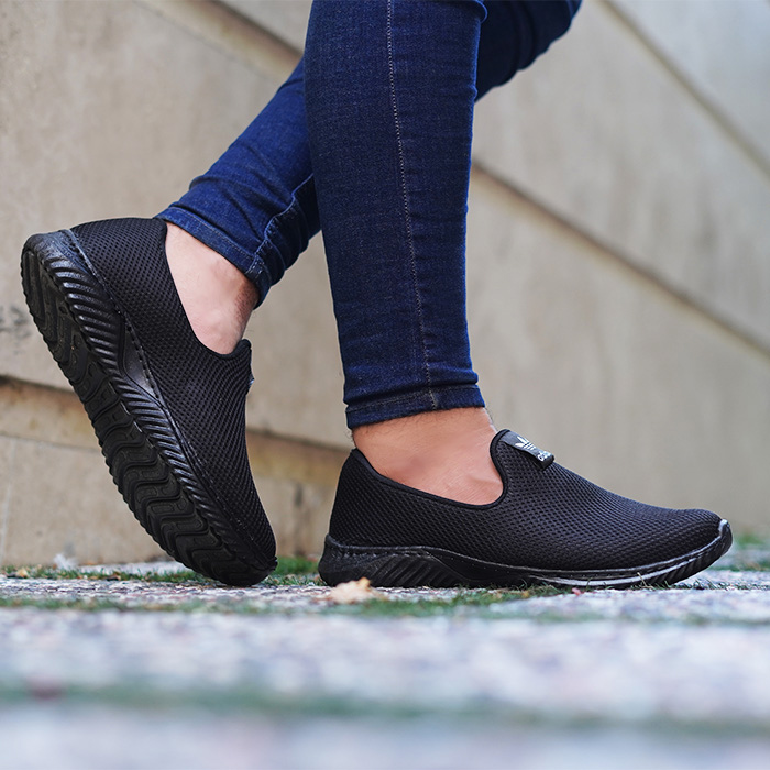 کفش ورزشی مردانه مشکی زیره مشکی مدل chabok