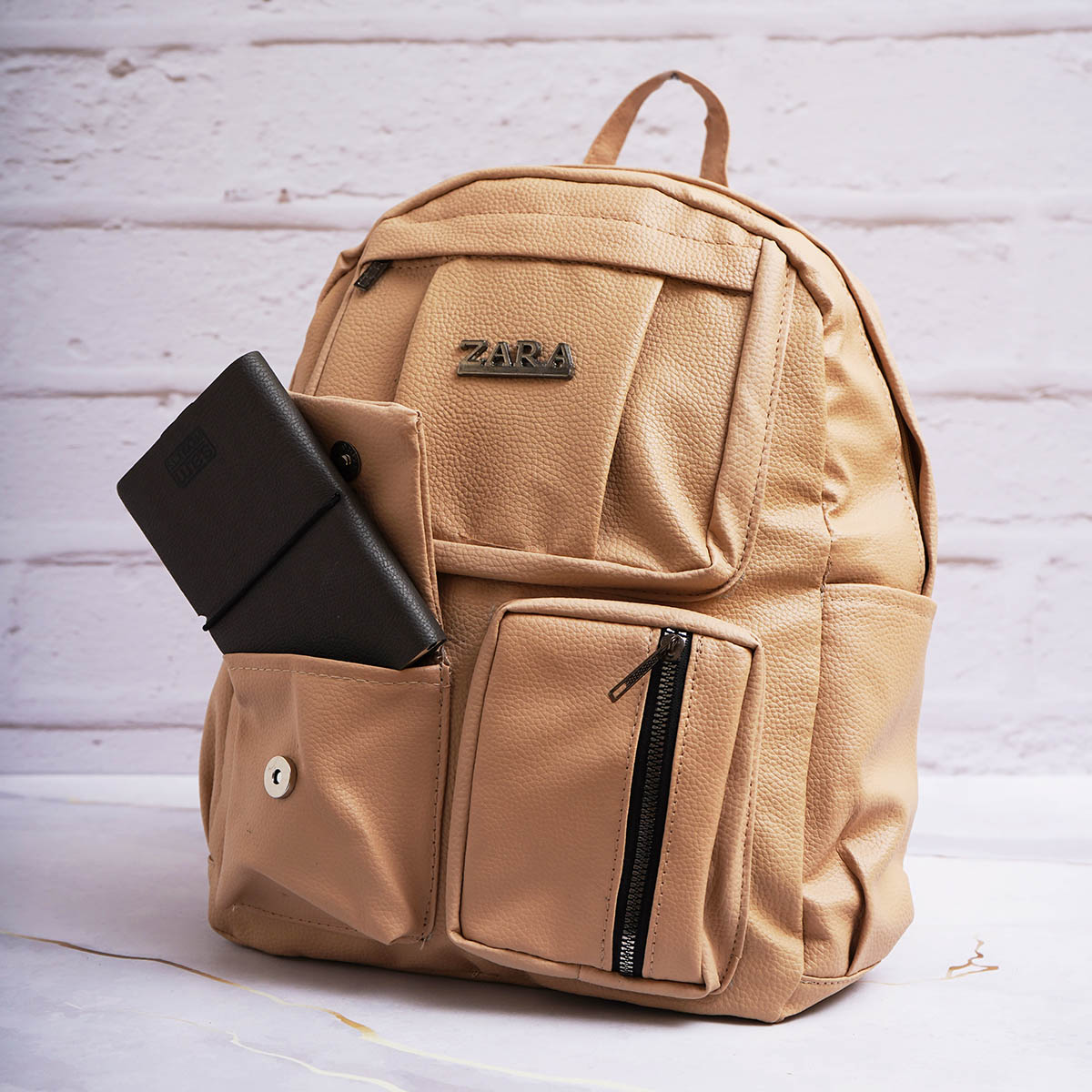 کوله پشتی چرم زنانه کرم مدل ZARA