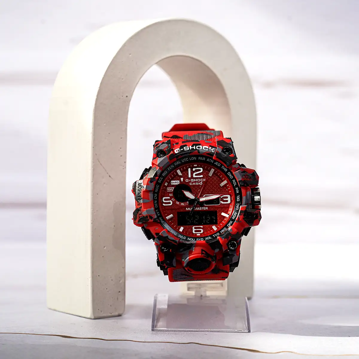 ساعت اسپرت G-SHOCK سه سنسوره طرح ارتشی قرمز Army