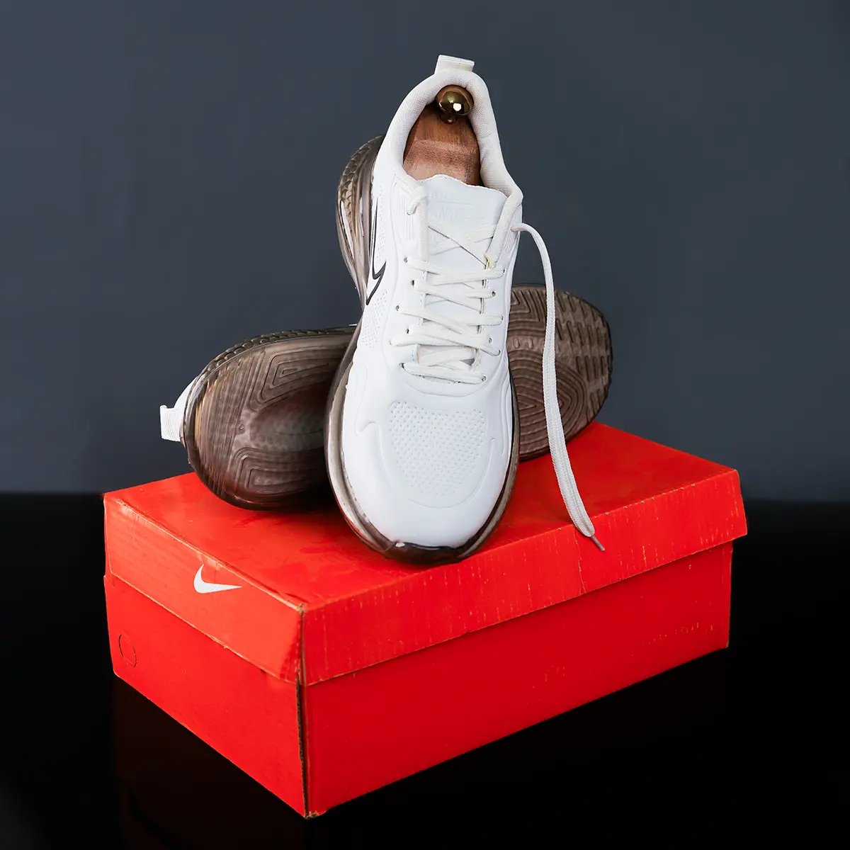 کفش ورزشی مردانه نایک سفید مدل مدل kambiz