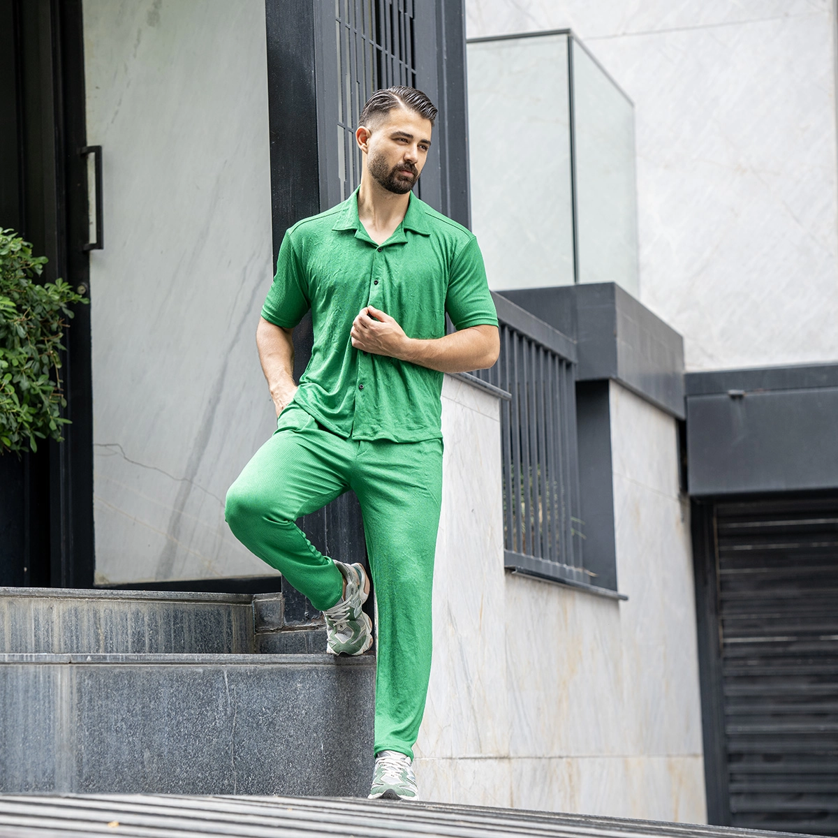 ست پیراهن و شلوار مردانه سبز مدل Pasha2