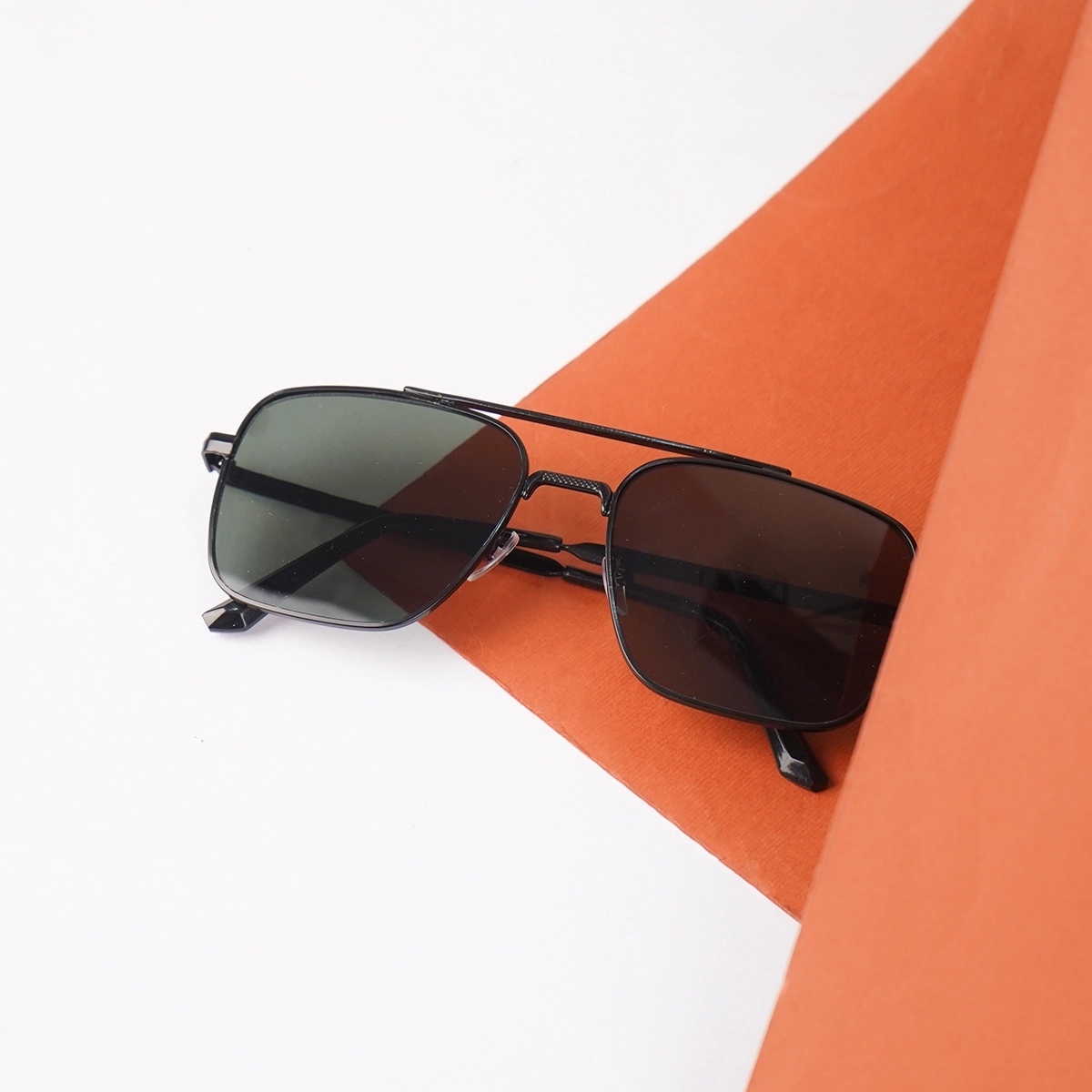 عینک آفتابی شیشه سبز مدل Y80