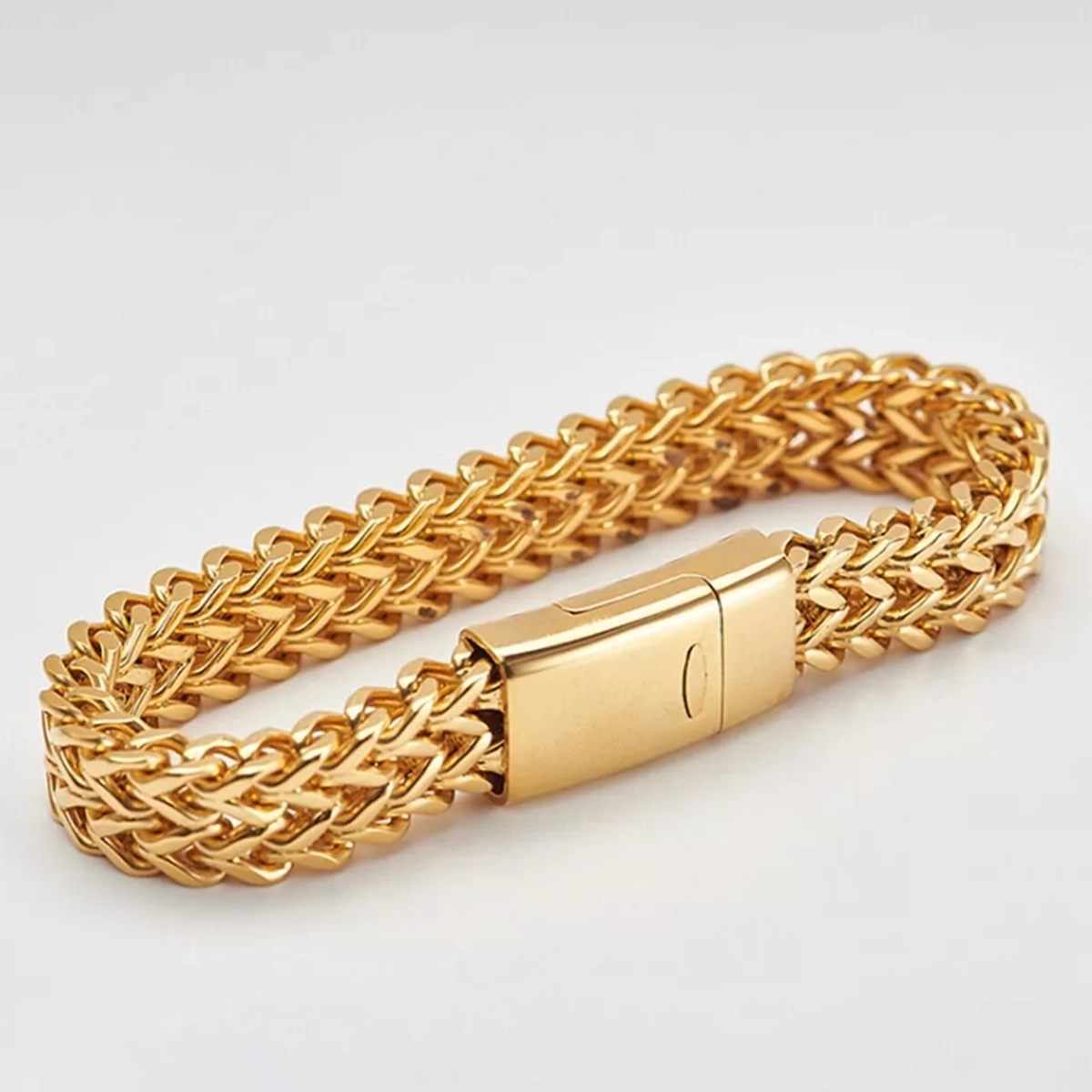 دستبند زنجیری ضخیم طلایی مردانه مدل H23
