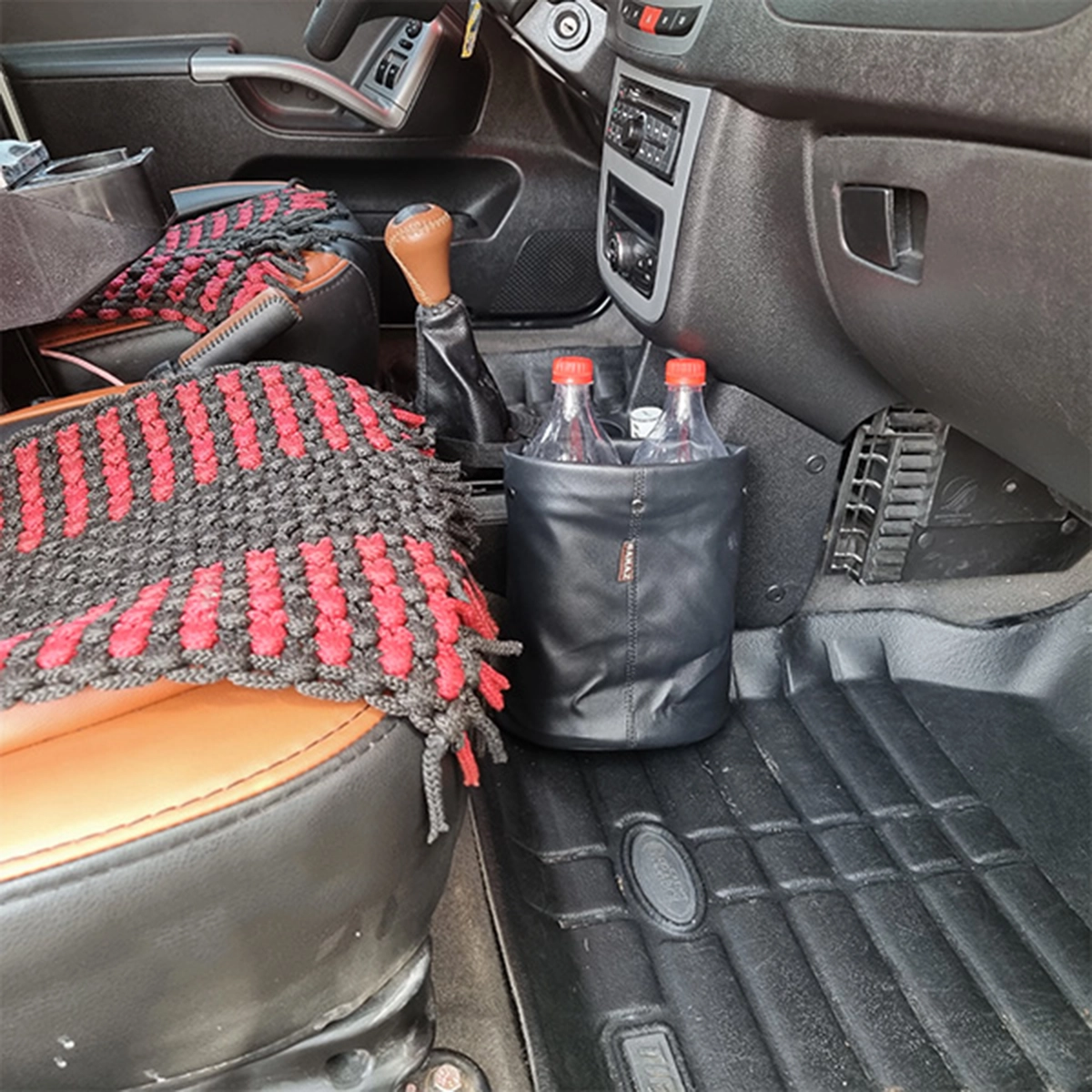 جا فلاسکی خودرو