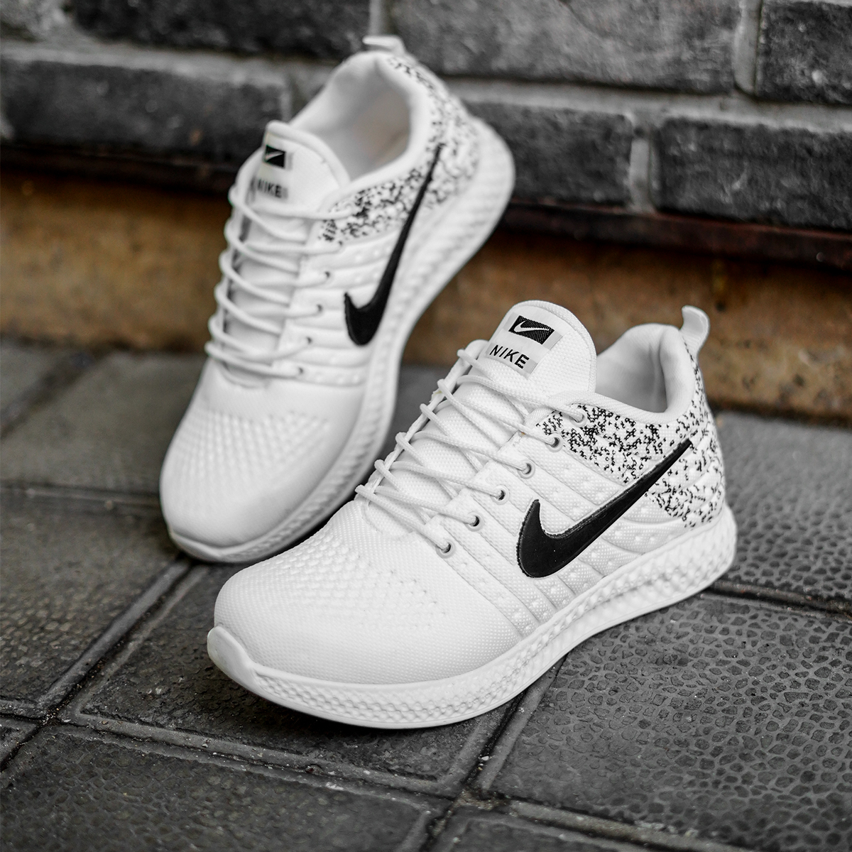 کفش ورزشی Nike مردانه سفید مدل Ganava