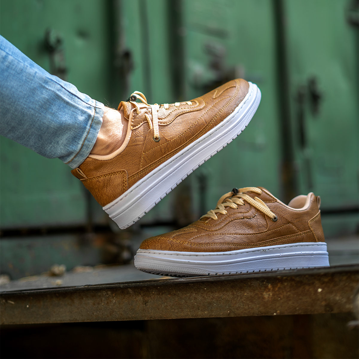 کفش سوگو مردانه خردلی مدل java